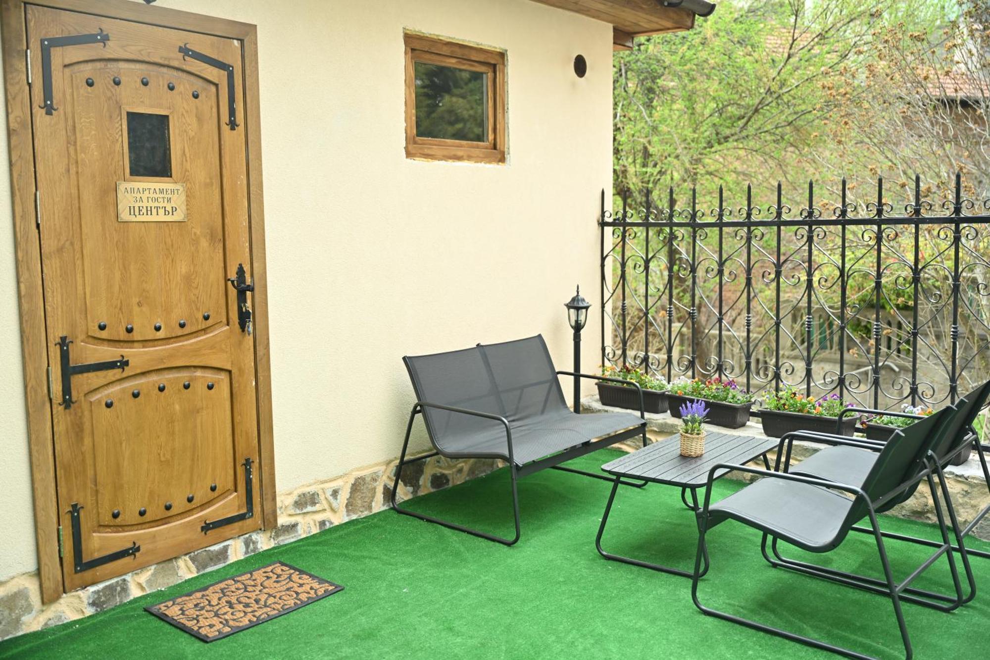 Апартамент Център Veliko Tărnovo Exterior foto